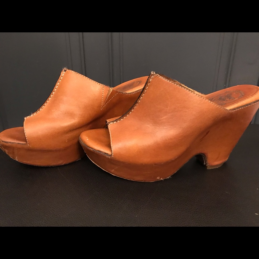 Ariat Wedges size 8